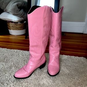 Pink cowgirl boots